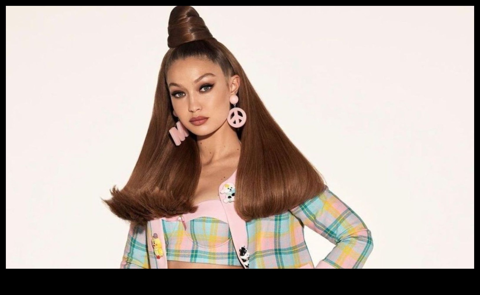 The Wow Factor: Coafuri celebrități care întorc capetele