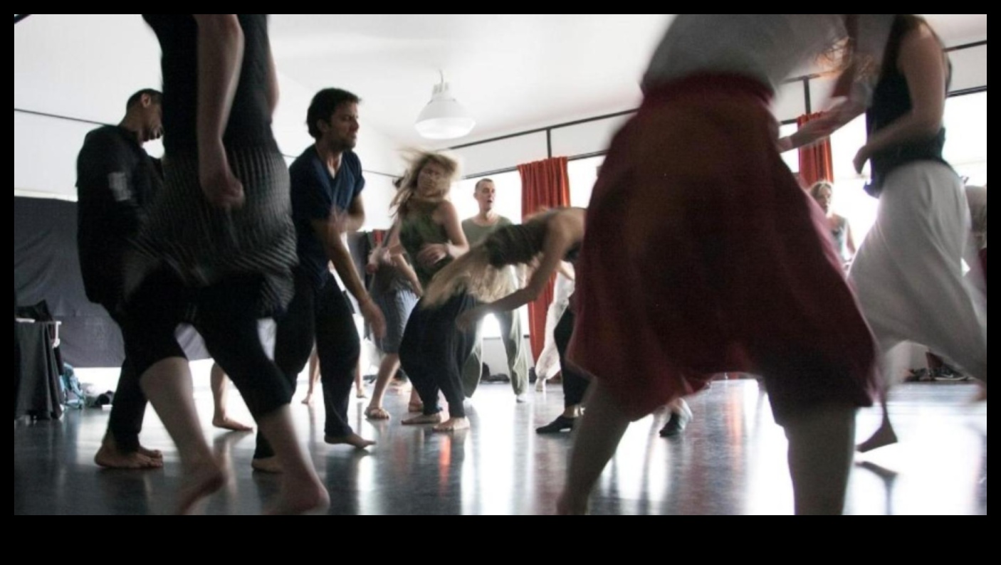 Mișcarea conștientă: aspectele meditative ale exercițiilor bazate pe dans