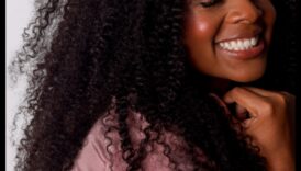 Curly Crown: Reigning Supreme cu bucle maiestuoase și regale