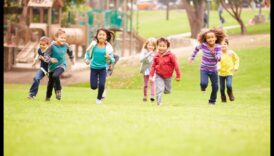 Funky Freeze Tag Fitness: Joc clasic plin de exerciții