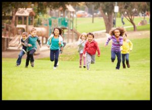 Funky Freeze Tag Fitness: Joc clasic plin de exerciții